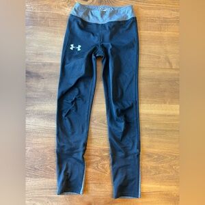 Under Armour XS youth Black Leggings
